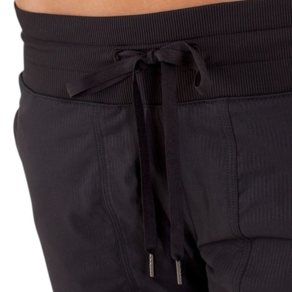 LULULEMON Dance Studio Joggers Size 8 Black Athletic Yoga Dance Pants - Picture 13 of 13